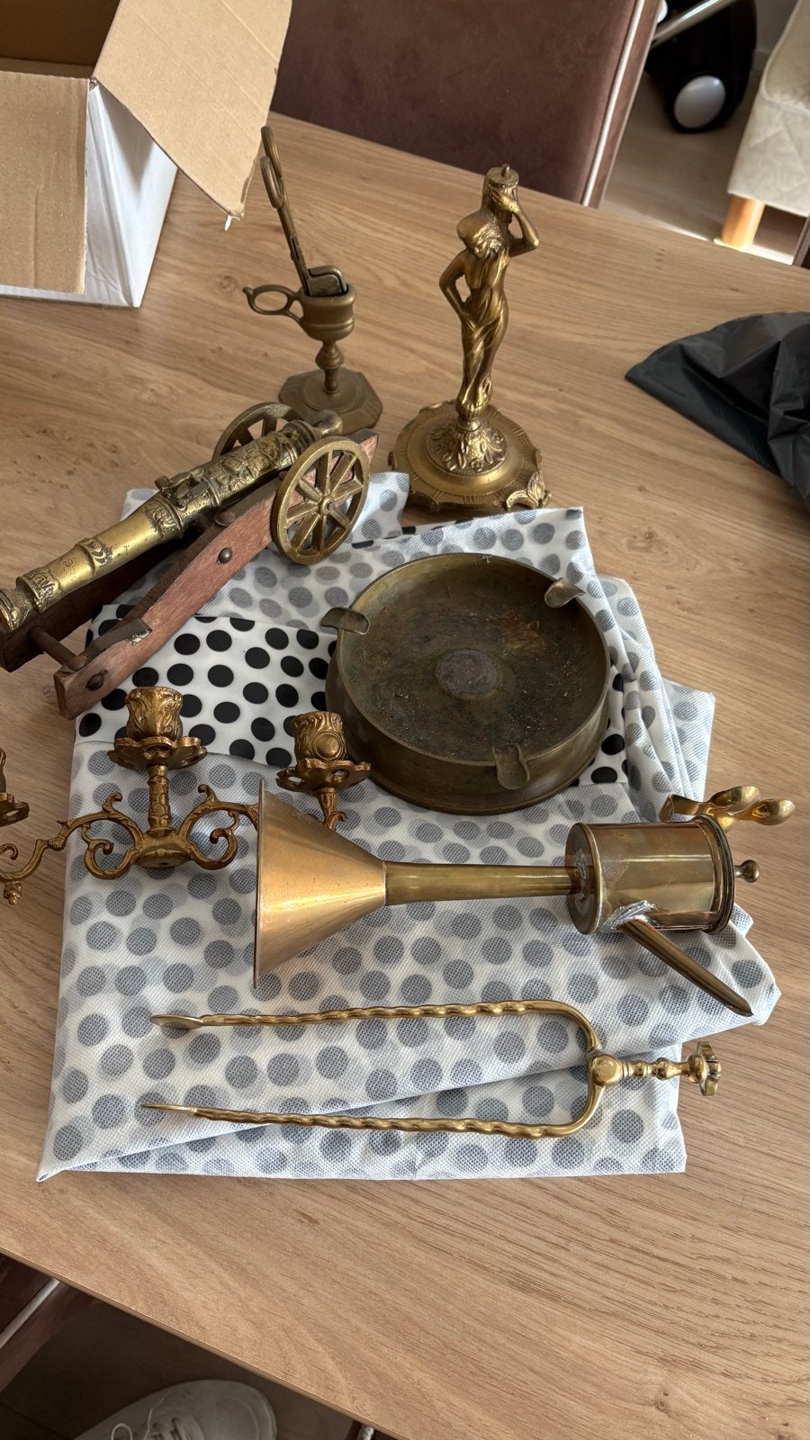 Diverse bronzen en koperen decoratie items, Antiek en Kunst, Ophalen, Brons