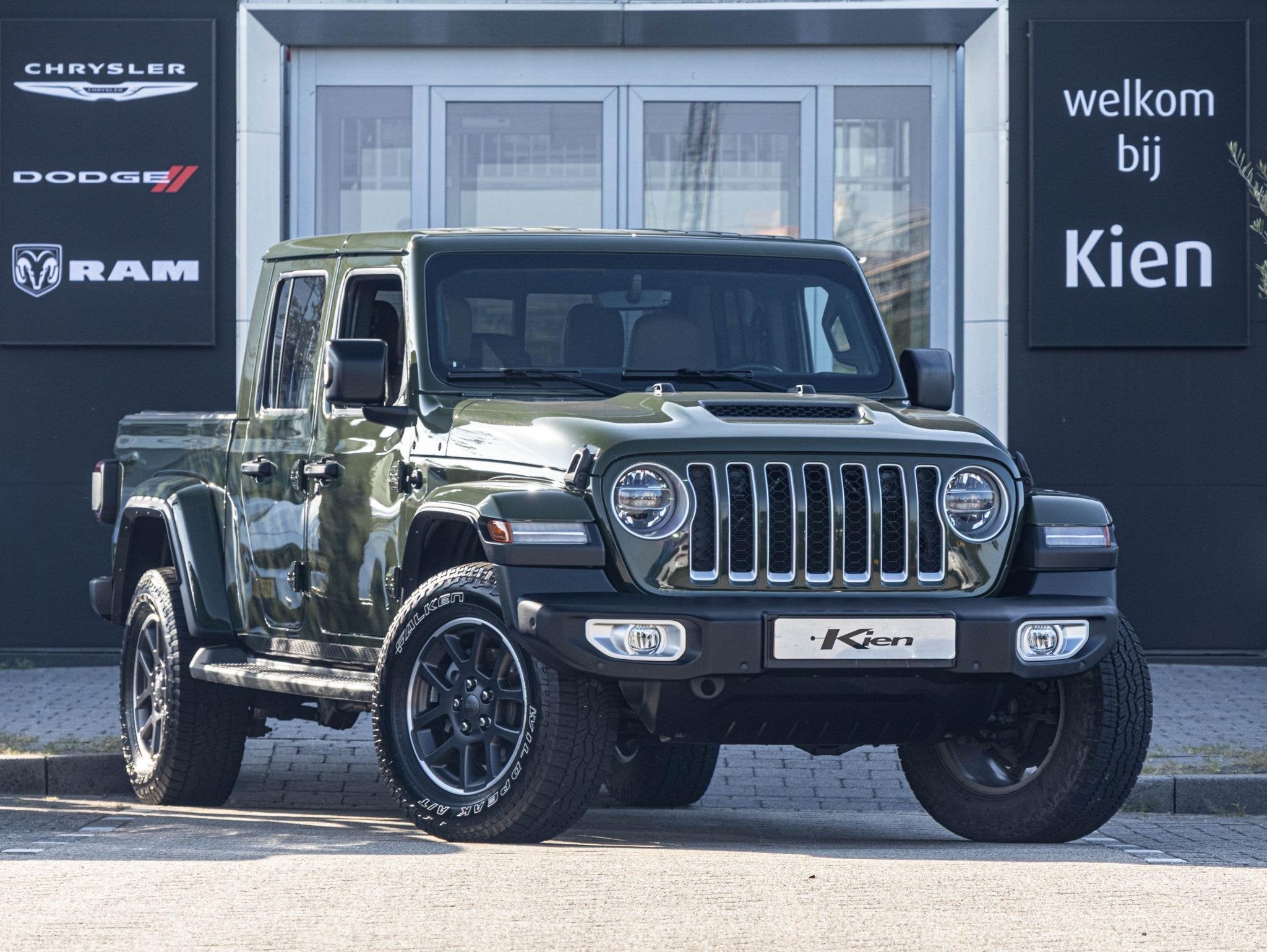 Jeep Gladiator 3.0 V6 Overland | Optie 5 persoons grijs kent, Auto's, Automaat, Stof, 2365 kg, Lederen bekleding