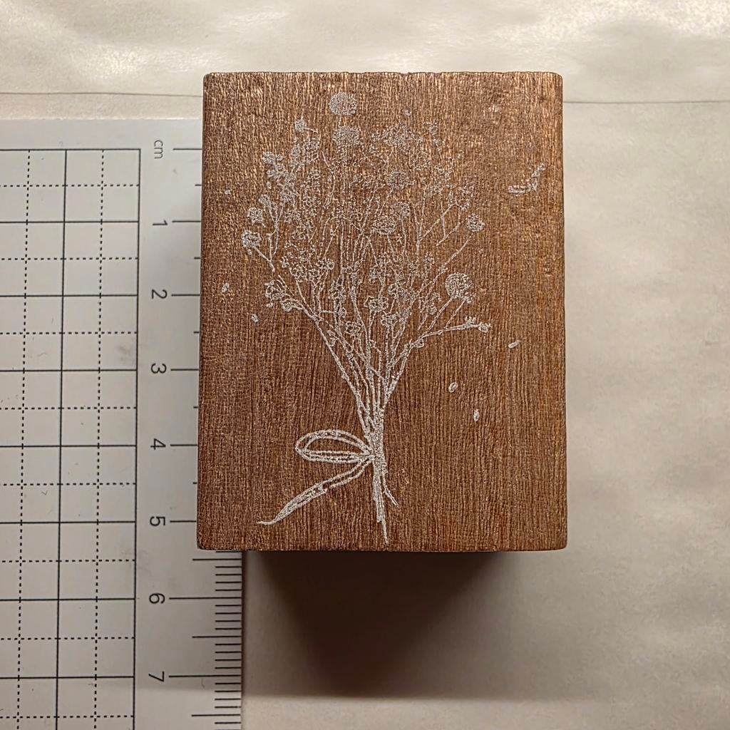 Jieyanow Atelier stempel, Hobby en Vrije tijd, Verzenden, Zo goed als nieuw, Houten stempel