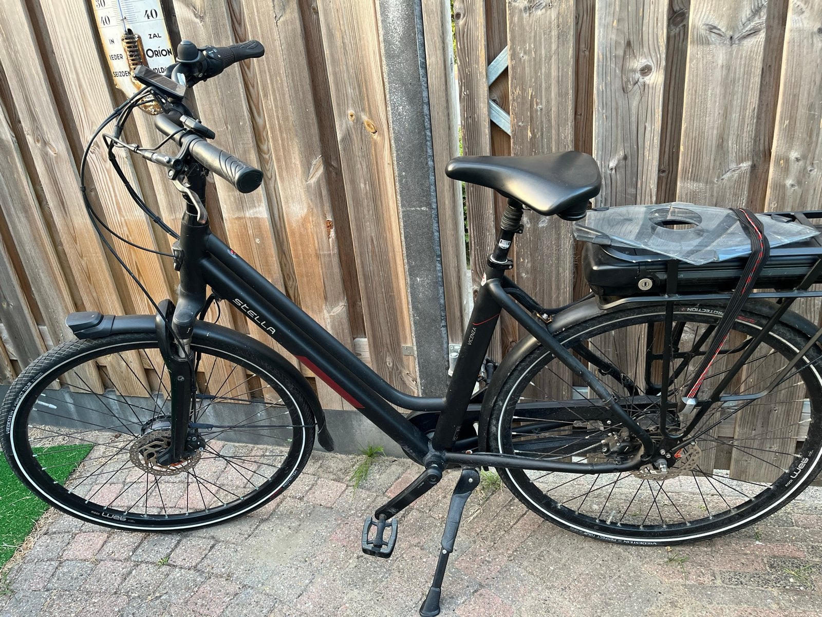 Stella elektrische fiets met storing, Fietsen en Brommers, Elektrische fietsen, Gebruikt, Stella, V, V
