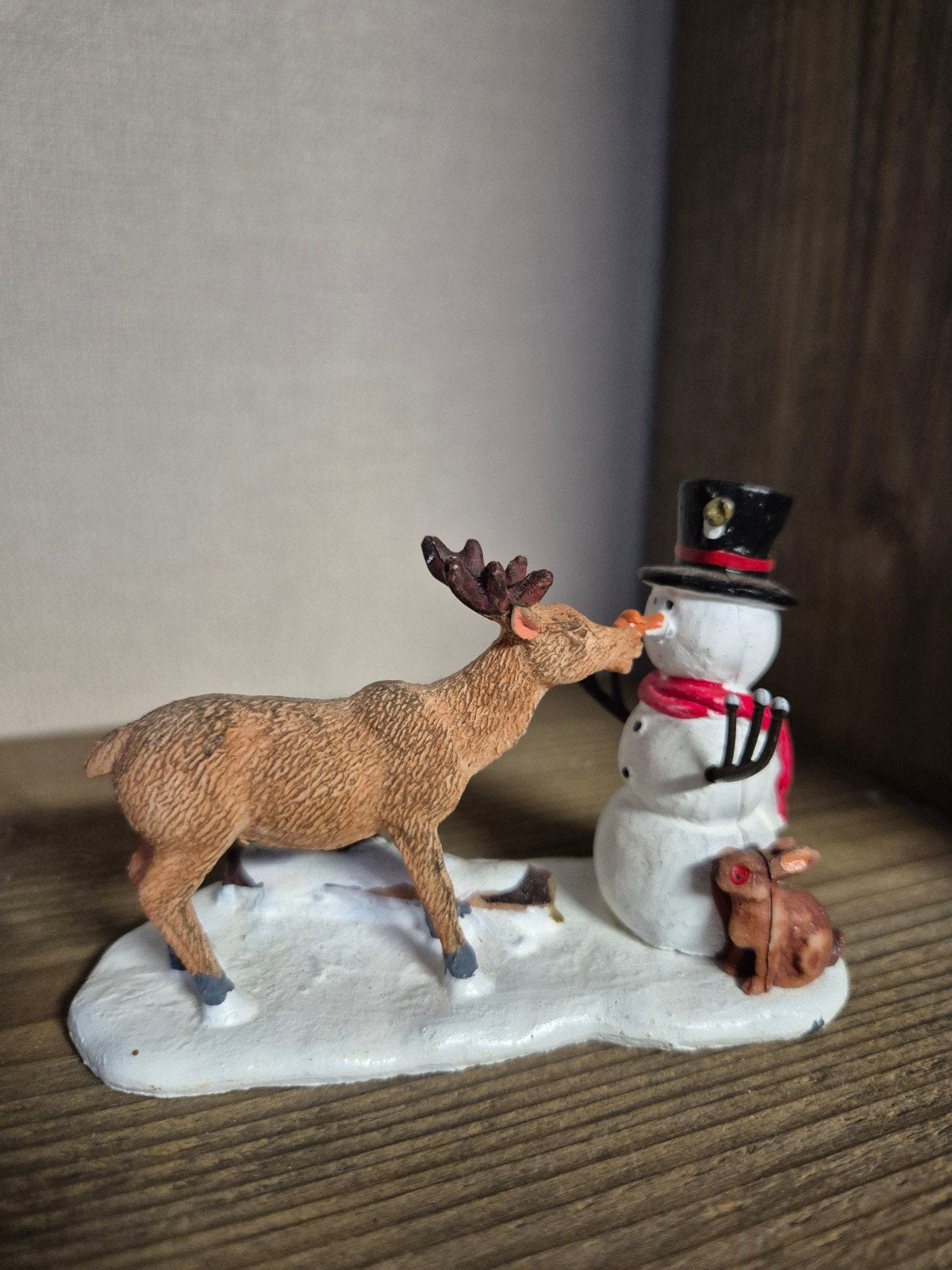 Lemax figuur 23 kerstdorp kersthuisjes, Diversen, Ophalen of Verzenden, Zo goed als nieuw