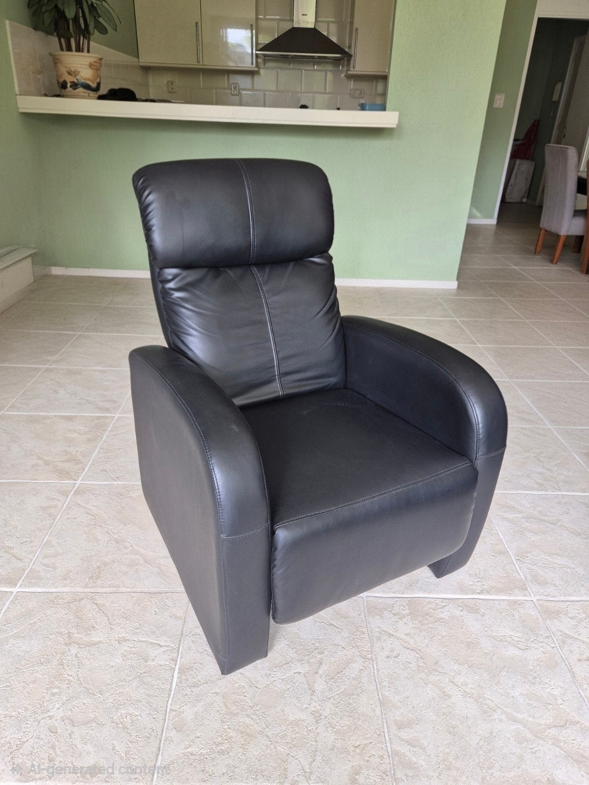 Zwarte Leren Massagestoel met Voetensteun, Ophalen, Gebruikt, Modern, Comfort, 75 tot 100 cm