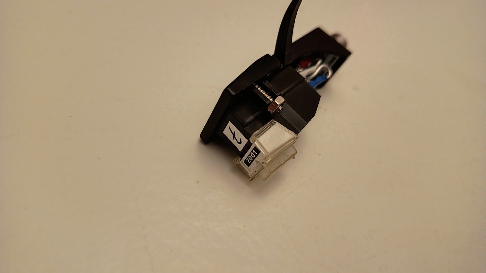T 2001 element op headshell, Audio, Tv en Foto, Ophalen of Verzenden, Zo goed als nieuw, Platenspeler-onderdeel, Overige merken