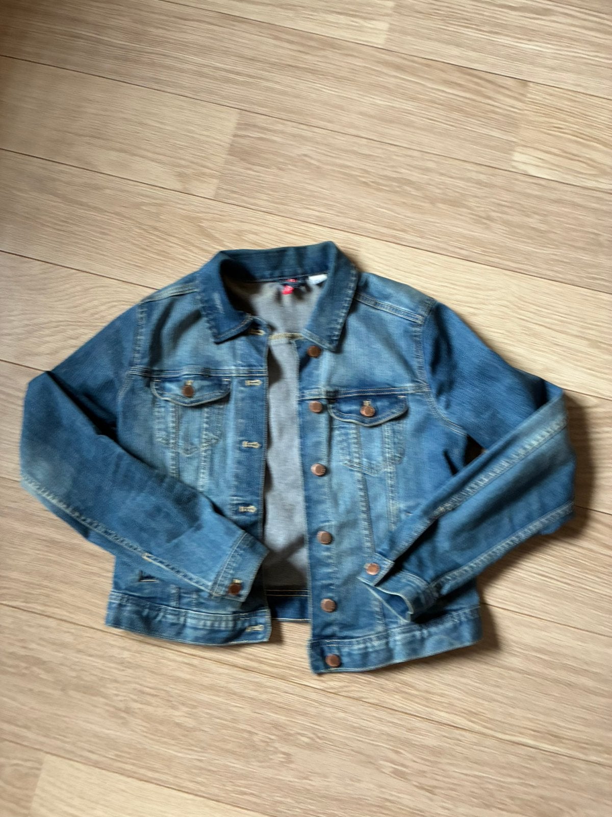 Spijkerjas spijker jack jasje Divided H&M 44, Kinderen en Baby's, Kinderkleding | Maat 104, Ophalen of Verzenden, Zo goed als nieuw