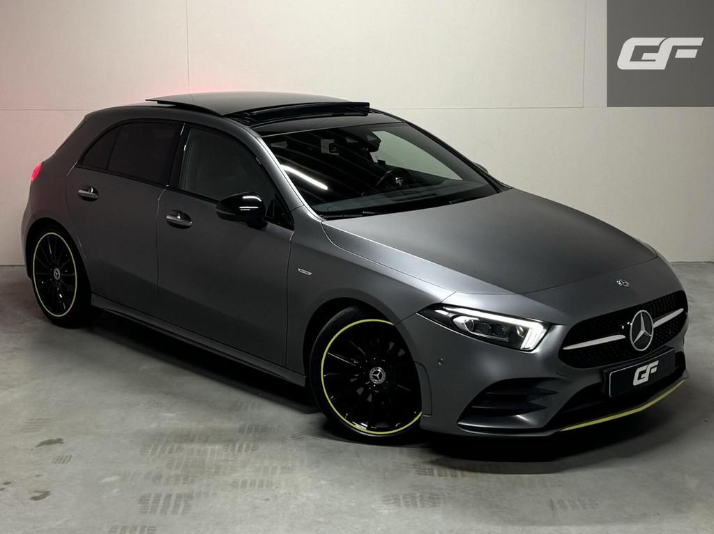 Mercedes A-klasse 200 Edition 1 Pano Sfeer Memory Camera, Gebruikt, 4 cilinders, Met garantie (alle), 163 pk