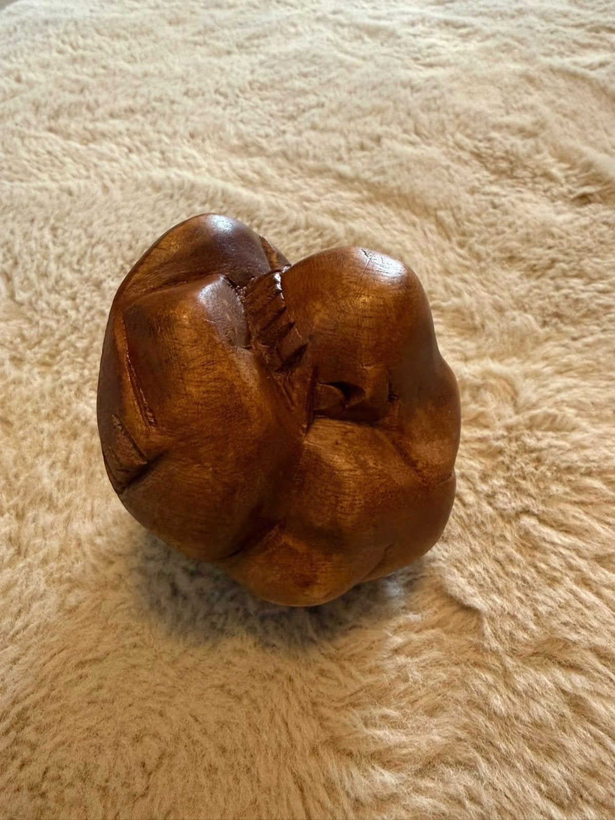 Houten Huilende Boeddha - Yogi Man - Oranje Malu, Ophalen of Verzenden, Zo goed als nieuw, Hout, Bruin