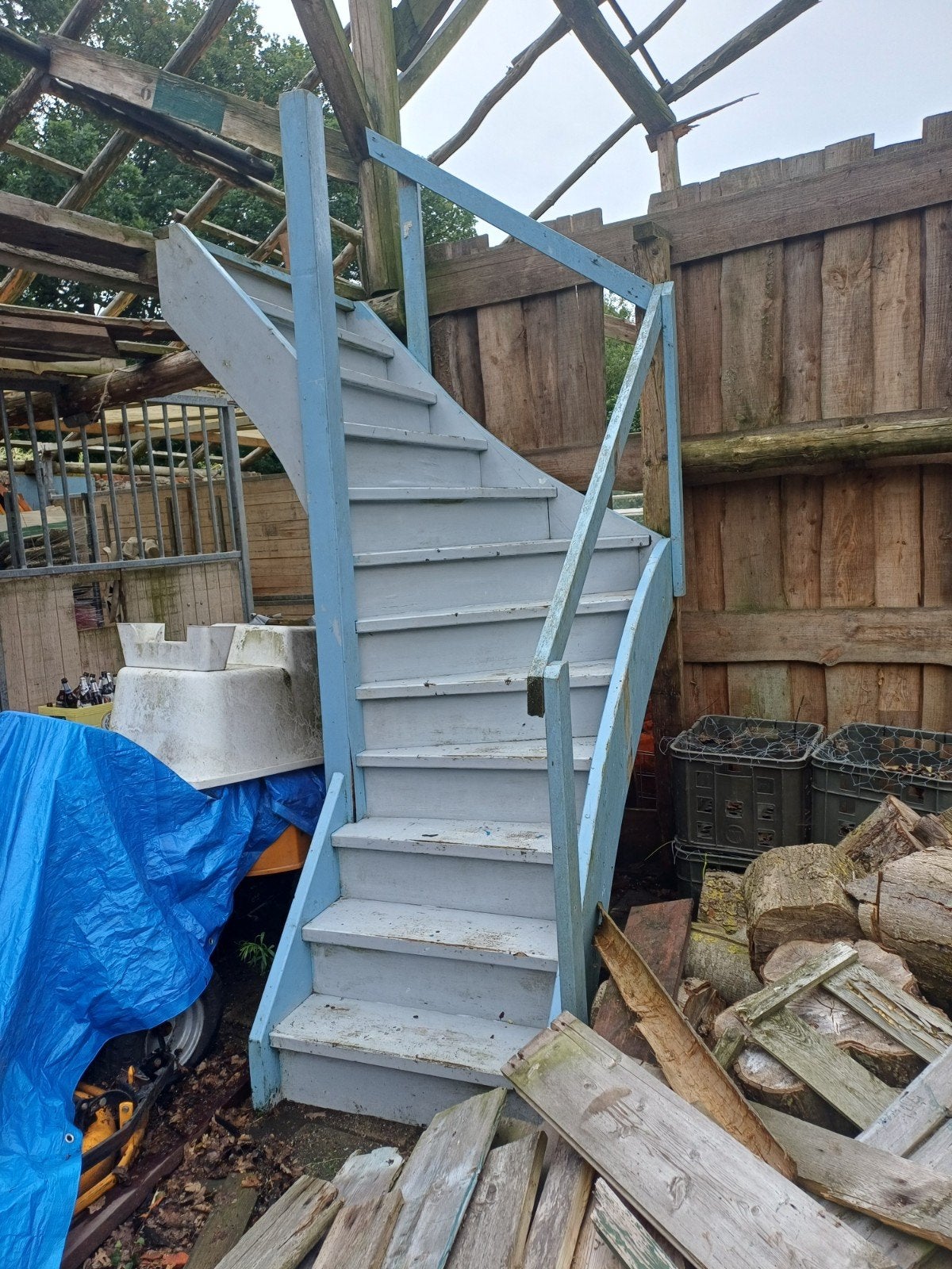 Trap voor schuur  of iets dergelijks. 2.52 hoog 90 breed, Ophalen
