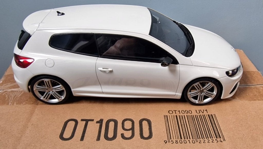 Volkswagen Scirocco 3 R Fase 1 Candy White OT1090, Hobby en Vrije tijd, Ophalen, Nieuw, Auto, OttOMobile