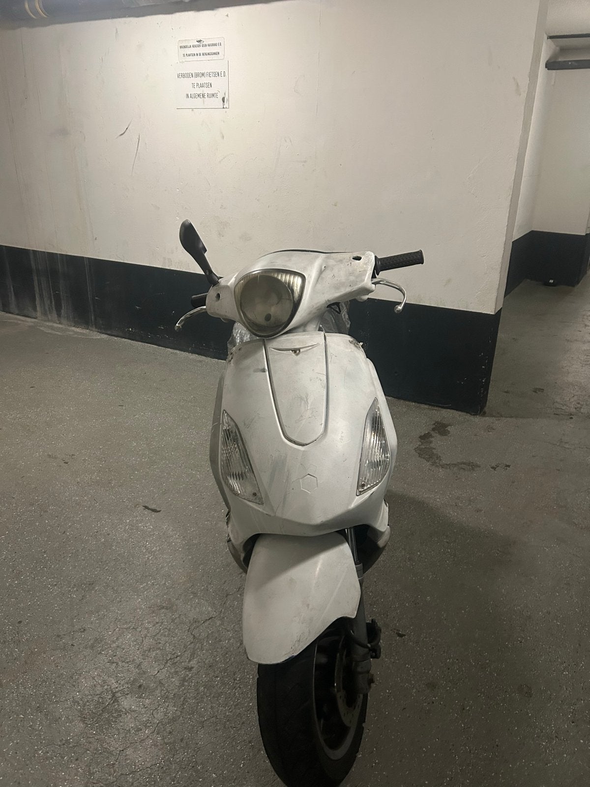 GRATIS Piaggio Fly, Ophalen, Gebruikt, Benzine, Fly