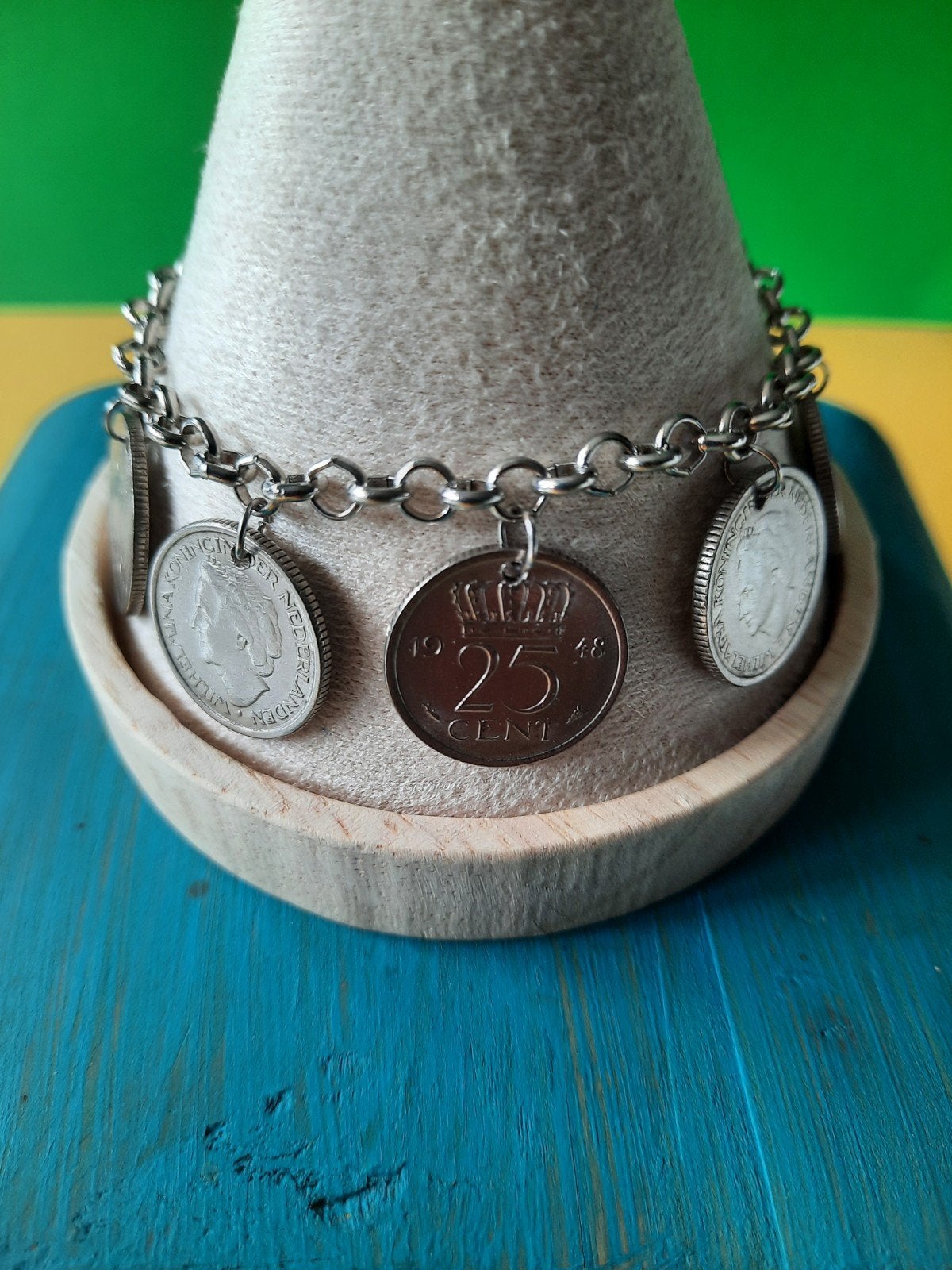 Wilhelmina 7 Kwartjes Armband. Maximale lengte 18cm, Ophalen of Verzenden, Zo goed als nieuw, Zilver, Staal