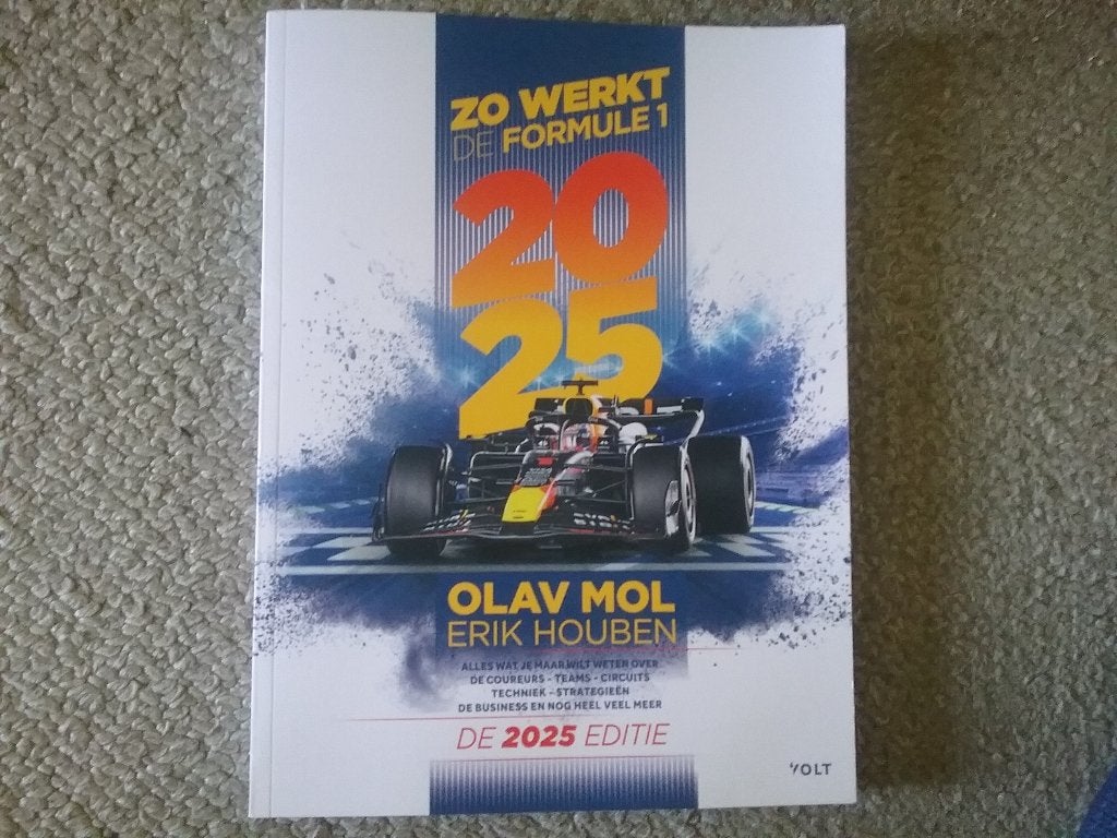 Zo werkt Formule 1 editie 2015 / Olav Mol, Ophalen of Verzenden, Zo goed als nieuw, Formule 1