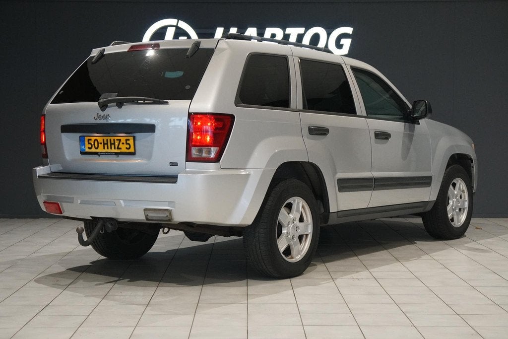 Jeep Grand Cherokee 3.7 V6 Laredo + SCHUIFDAK / TREKHAAK / L, Automaat, Stof, Gebruikt, 201 pk