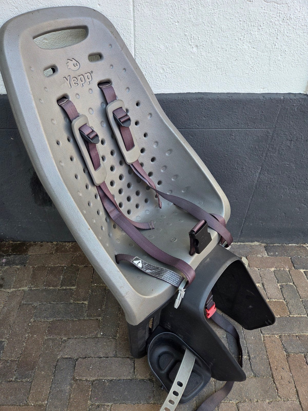 Thule Yepp Maxi Easyfit Achterzitje - Grijs, Ophalen, Achterzitje, Thule Yepp, Gebruikt