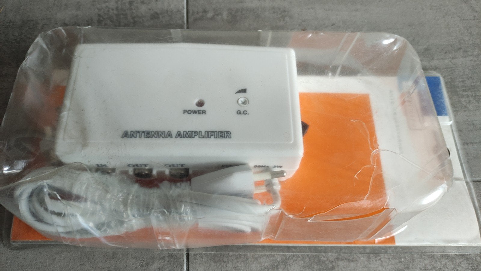 Antenna amplifier easyelektra - nieuw in doos, Ophalen of Verzenden, Zo goed als nieuw