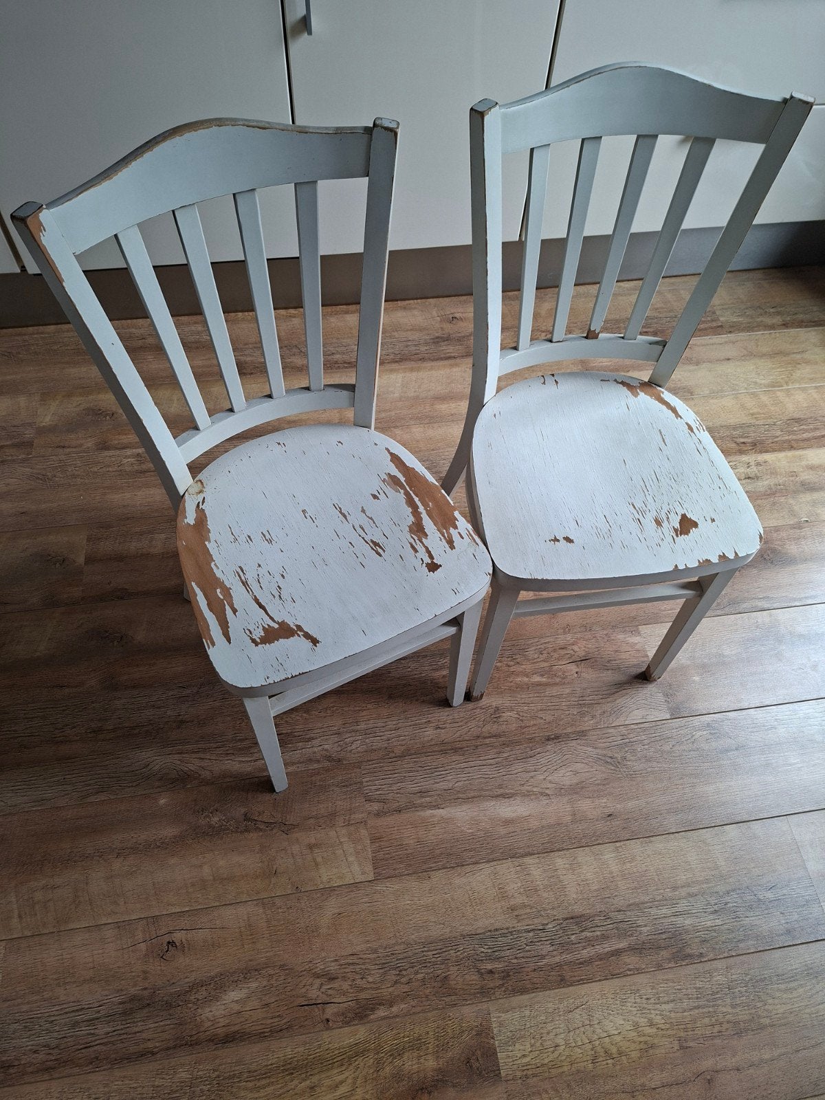 2 Oude houten stoelen, Ophalen