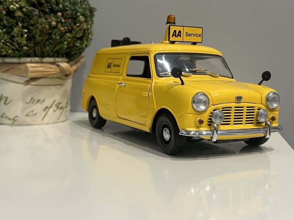 Gezocht: Lamp voor op Kyosho Mini Van, Ophalen of Verzenden, Gebruikt, Auto, Kyosho
