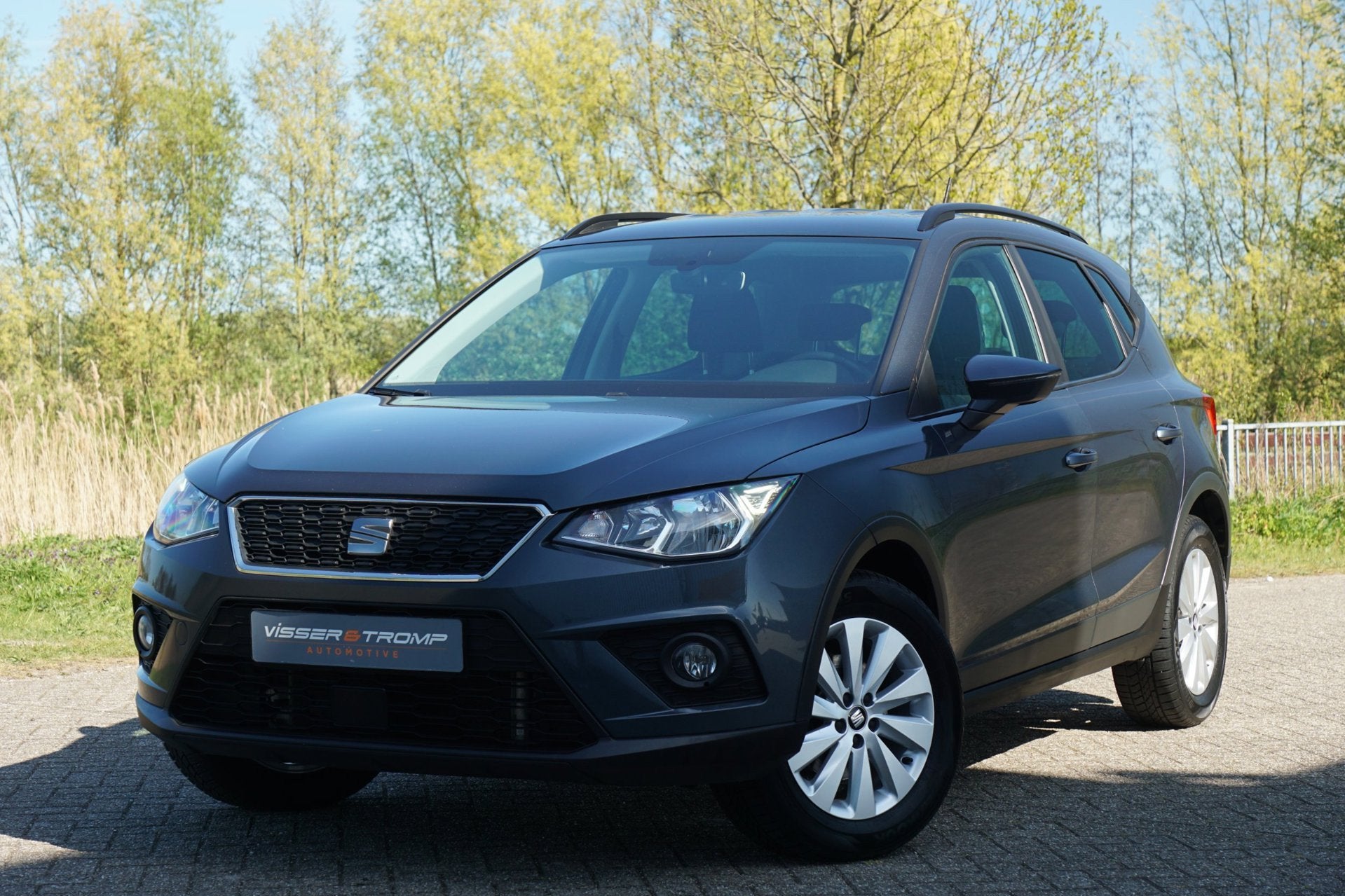 Seat ARONA 1.0 TSI Style AUT | Magnetic Tech Grey Metallic |, Auto's, Stof, 116 pk, Bedrijf, Grijs