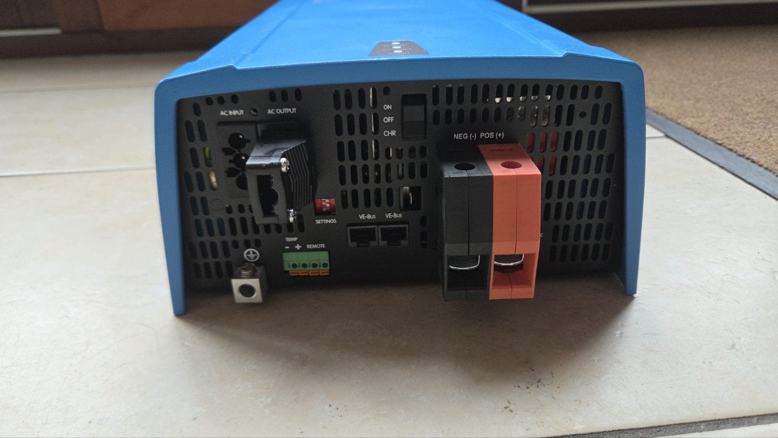 Victron omvormer, multiplex 12 Volt, Ophalen of Verzenden, Zo goed als nieuw, Overige typen