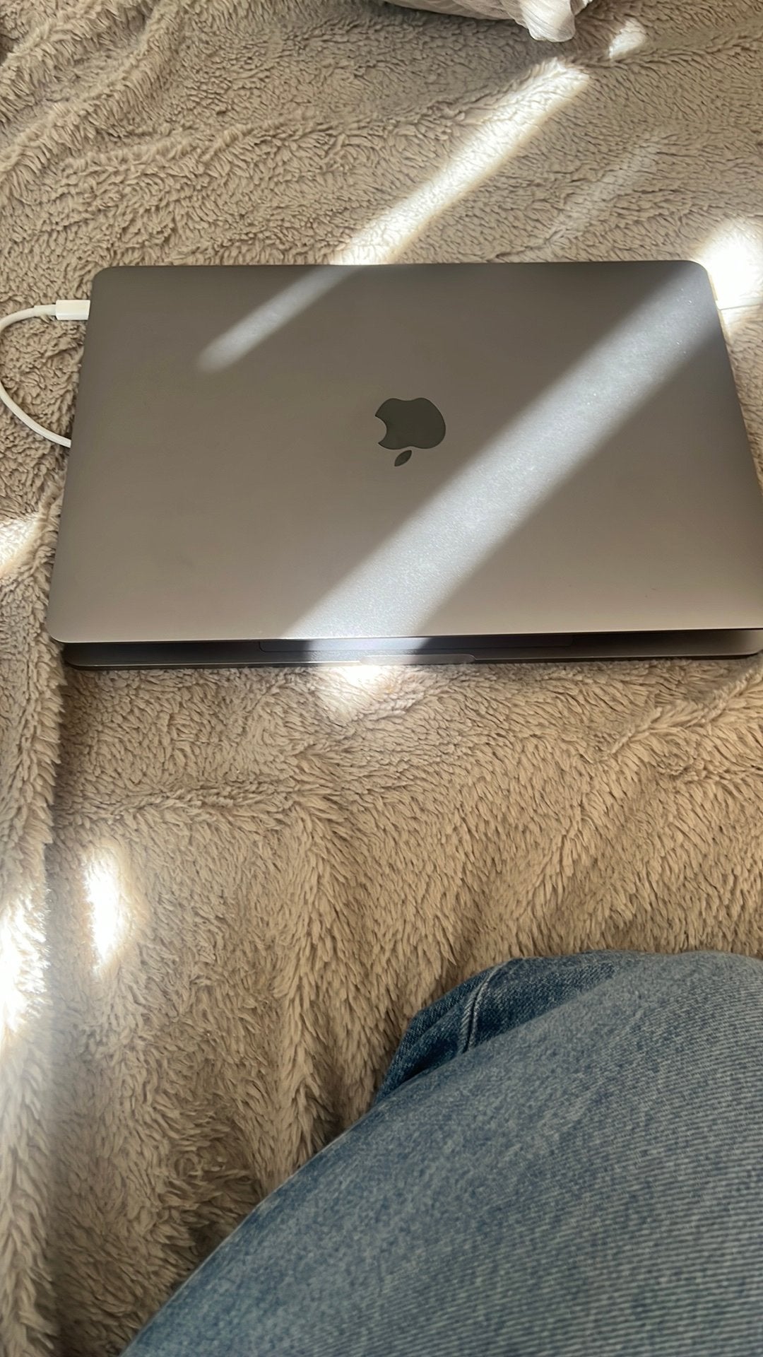 Apple MacBook Pro (m2418069695) — Windows Laptops — Marktplaats