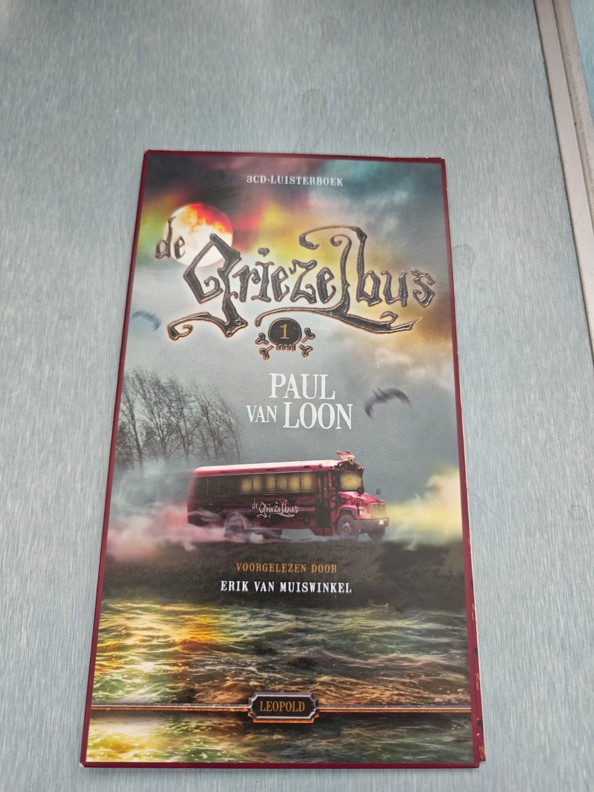 De Griezelbus 1 - Luisterboek (3CD) - Paul van Loon, Ophalen of Verzenden, Zo goed als nieuw, Paul van Loon, 6 tot 12 maanden