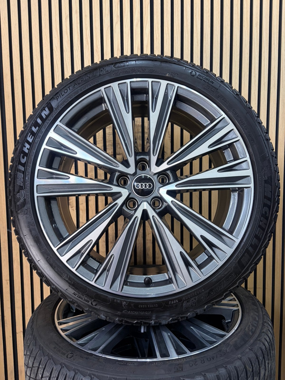 Originele 20” Audi S-Line A6 S6 C8 Winterbanden Winterset, Audi, Gebruikt, 255 mm, .