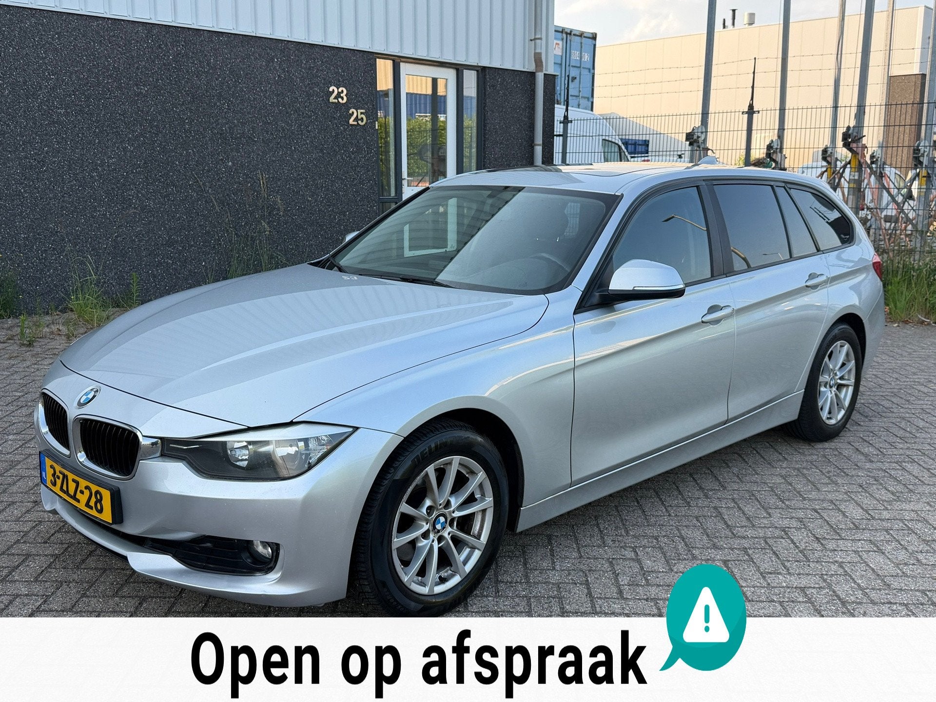 BMW 3-serie Touring 318d Executive 2013 Pano Leer, Auto's, Zwart, 4 cilinders, Leder, 3-Serie