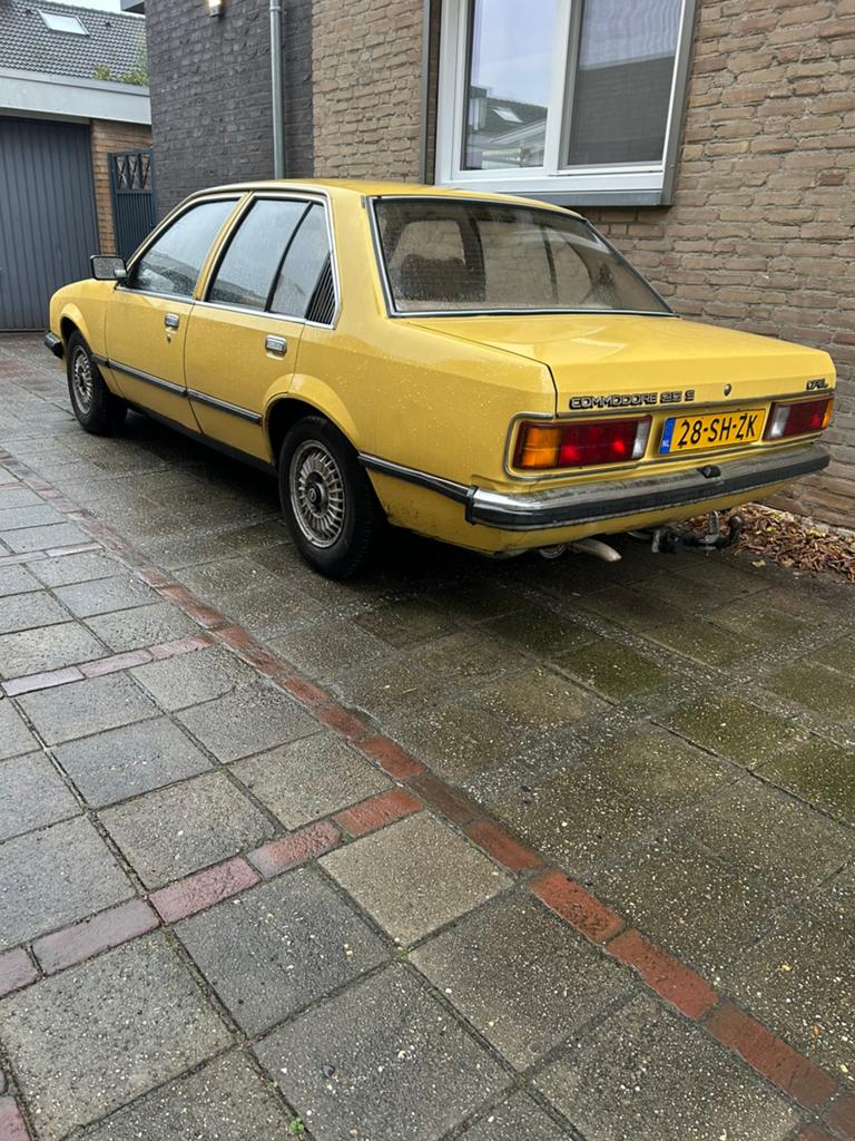 Opel Commodore 2.5 S 1980 Geel, Achterwielaandrijving, Geel, 115 pk, Particulier