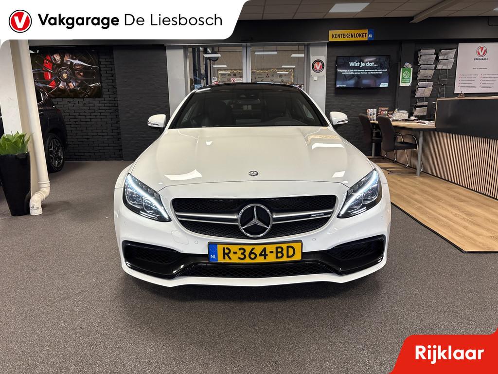 Mercedes-Benz C-klasse coupe AMG 63 / pano / leer / memory /, Auto's, Mercedes-Benz, Automaat, Achterwielaandrijving, Gebruikt