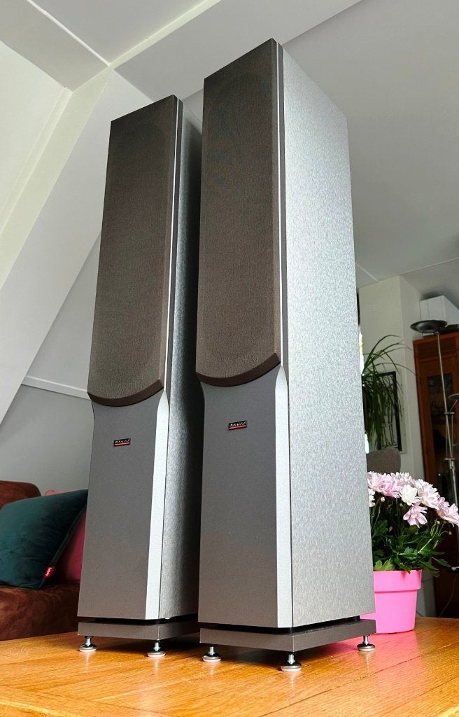 Dynaudio Audience 122 - ZILVER -, Vloerstaande luidspreker, Gebruikt, Basreflex, Ophalen