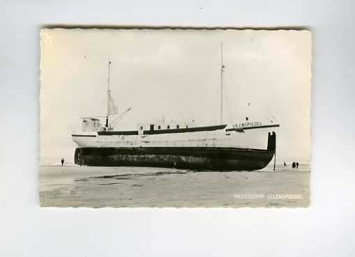 scheepvaart-foto-radioschip-UILENSPIEGEL-gestrand, Verzamelen, Ophalen of Verzenden, Zo goed als nieuw, Motorboot, Boek of Tijdschrift