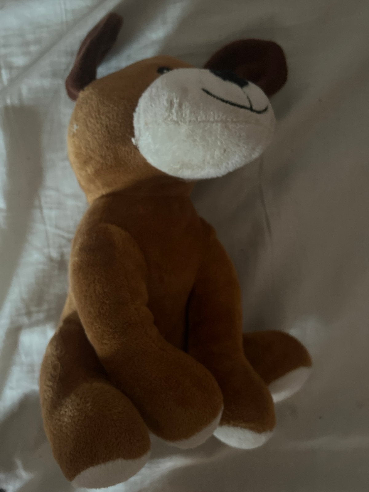 Leuke bruine knuffelhond - Zo goed als nieuw, Ophalen, Hond, Zo goed als nieuw, Middelgroot (20 tot 80 cm)