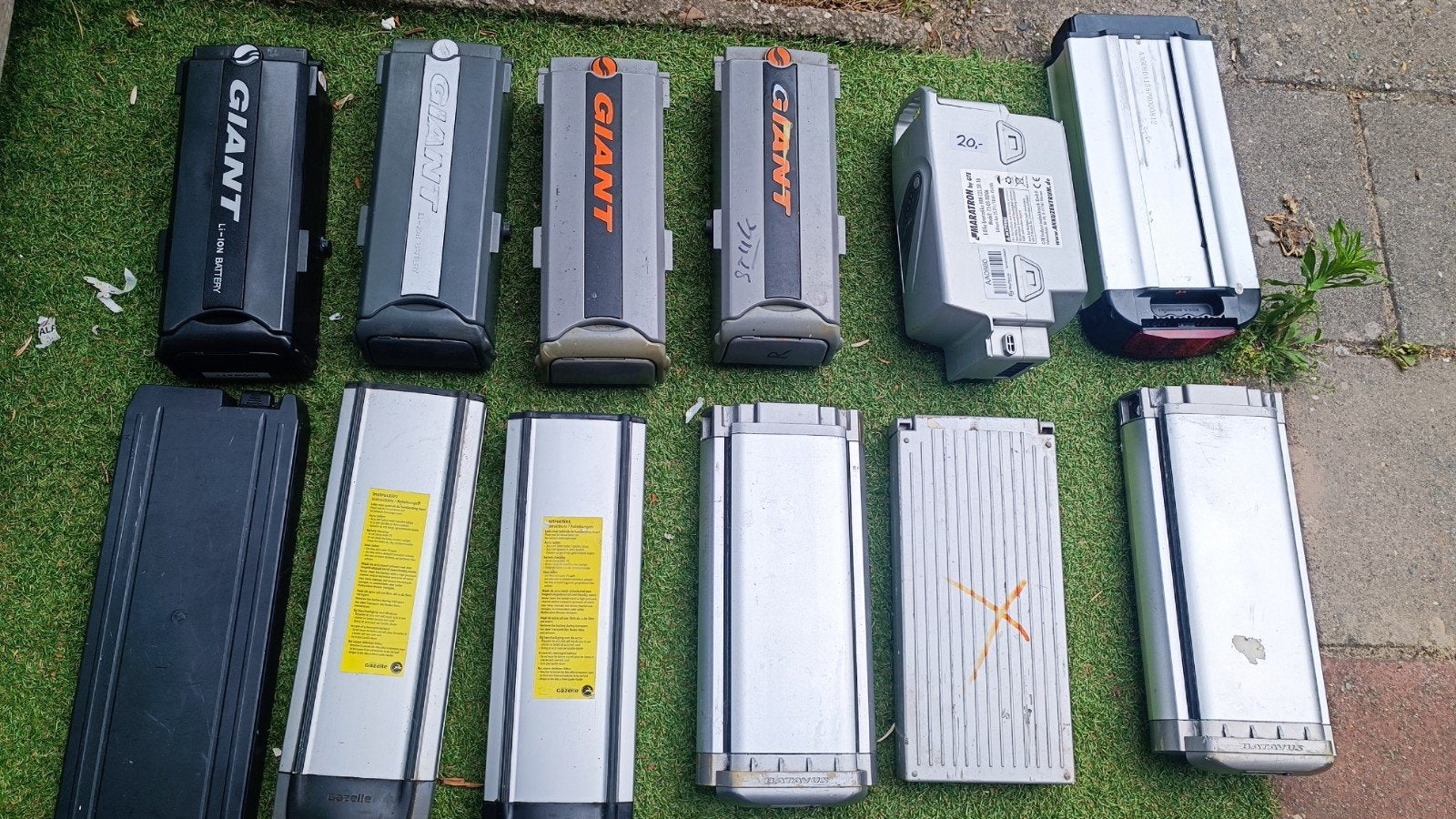 Battery Accu, Ophalen