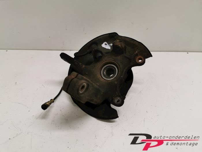 Wielnaaf voor van een MG ZR, Auto-onderdelen, Gebruikt, -, -, Ophalen of Verzenden