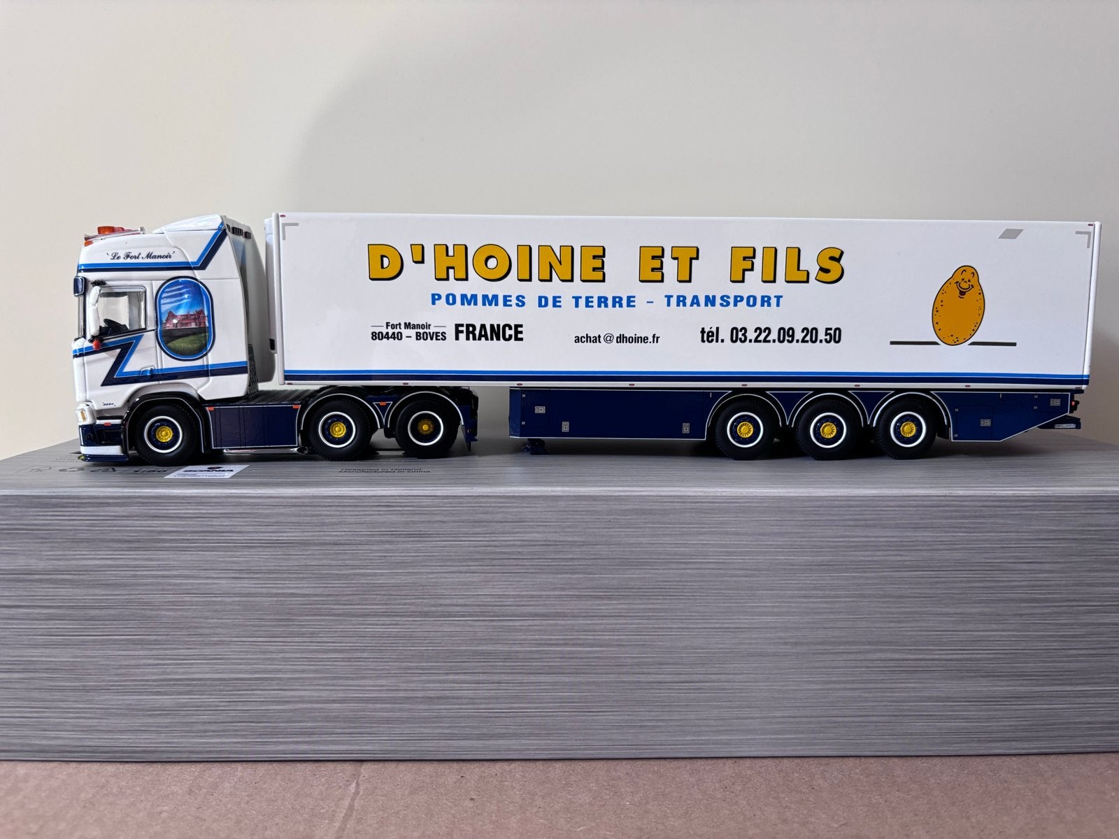 WSI Models Scania S D'Hoine et Fils, Ophalen of Verzenden, Zo goed als nieuw, Bus of Vrachtwagen, Wsi