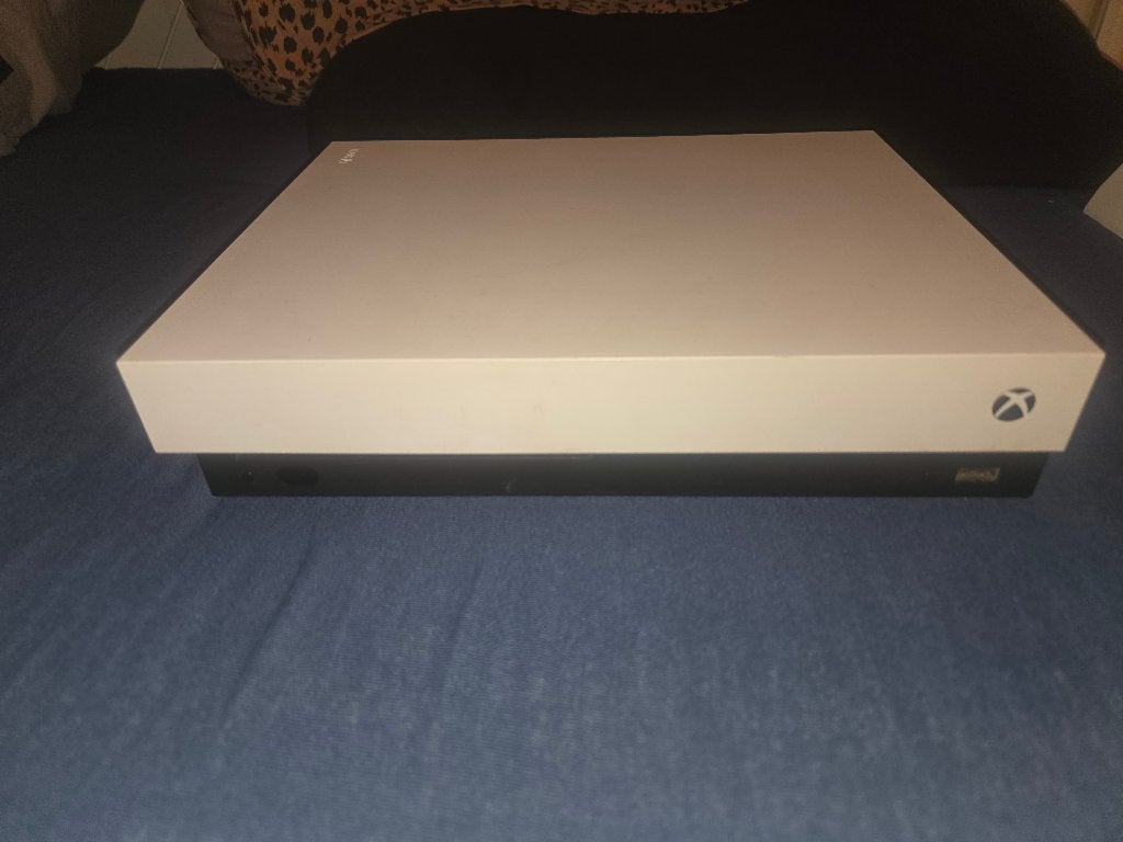 Xbox one x, Ophalen, Met games, Zo goed als nieuw, 1 TB