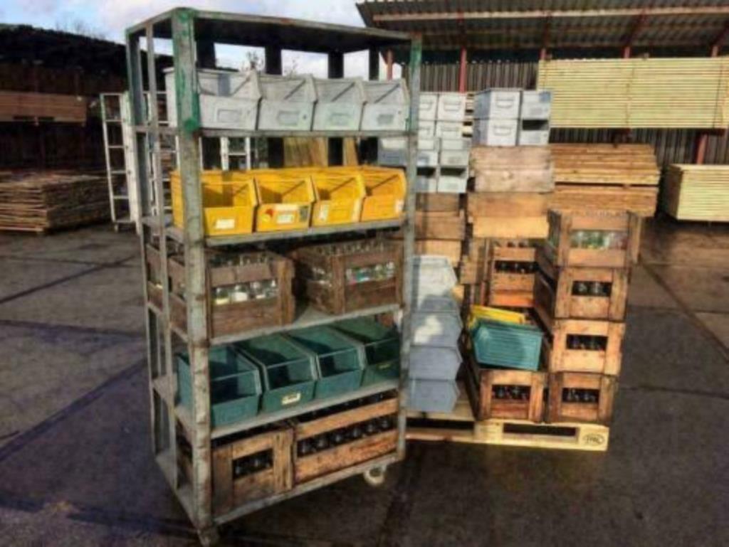 Industriële zinken bakken / oude stalen magazijn kratten, Antiek en Kunst, Curiosa en Brocante, Ophalen of Verzenden