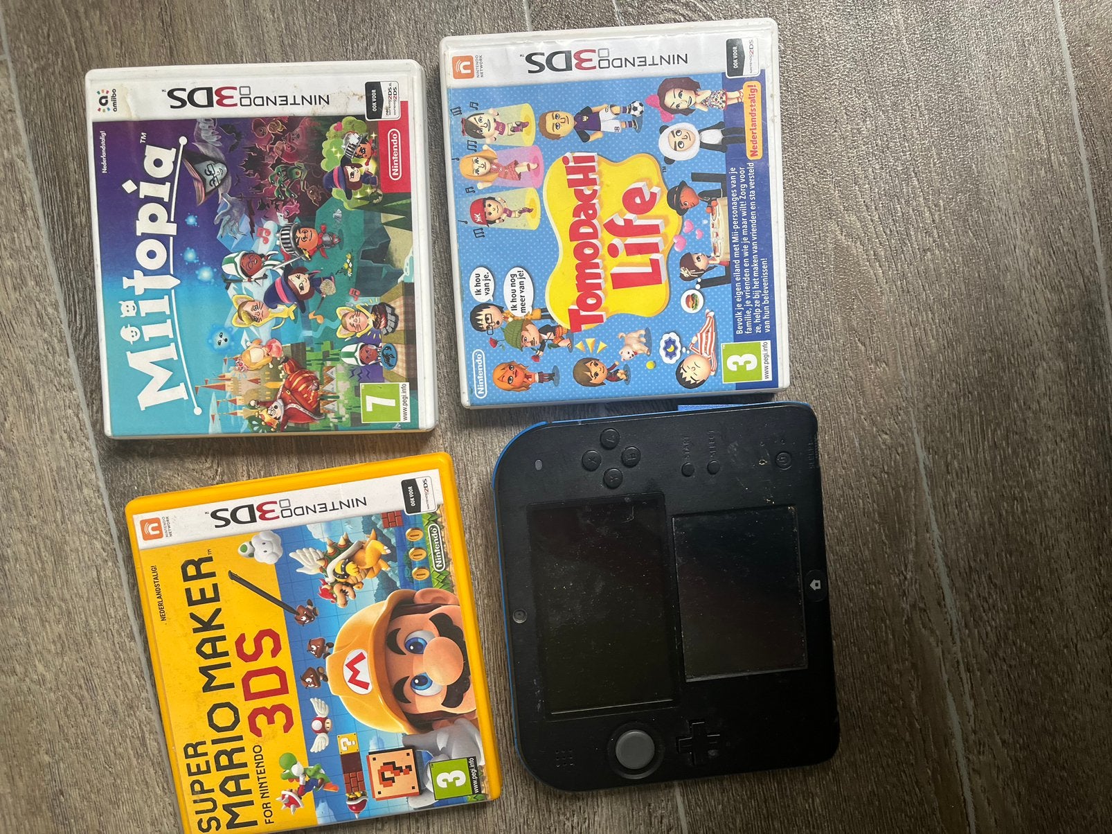 2DS + games, Spelcomputers en Games, Spelcomputers | Nintendo 2DS en 3DS, Verzenden, Zo goed als nieuw, 3DS