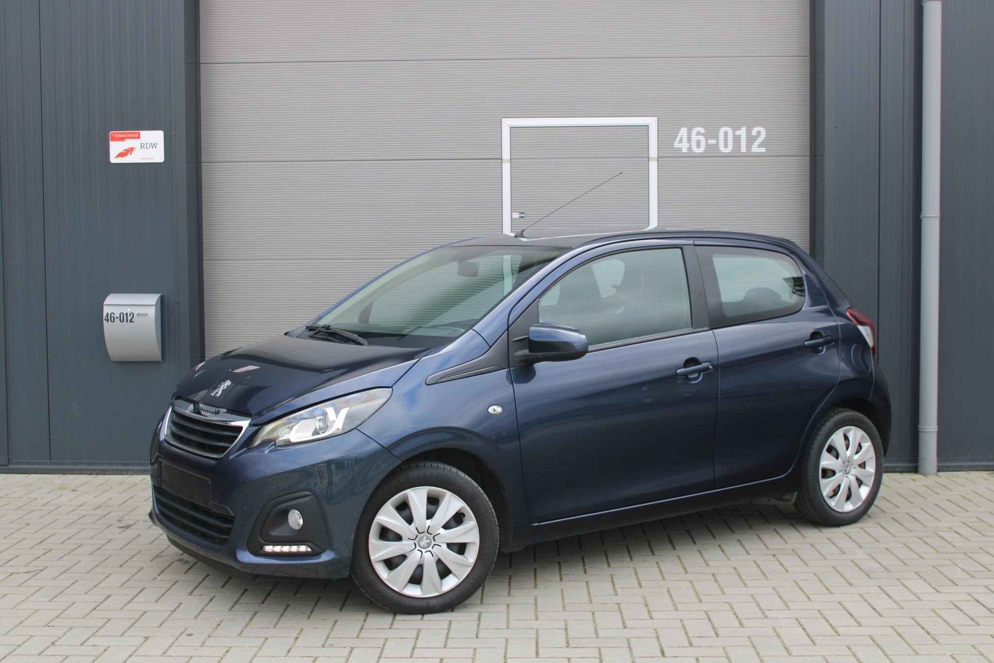 Peugeot 108 1.2 Puretech Allure Airco | 5-deurs | Zuinig | A, Auto's, Peugeot, Voorwielaandrijving, Stof, Gebruikt, Euro 6
