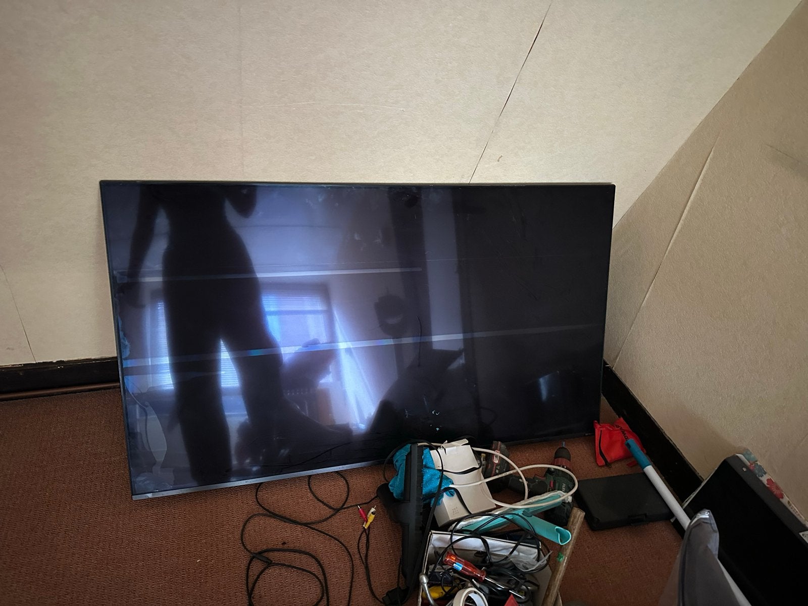 LG TV met defect scherm - voor onderdelen of reparatie, Ophalen of Verzenden, Niet werkend, LG