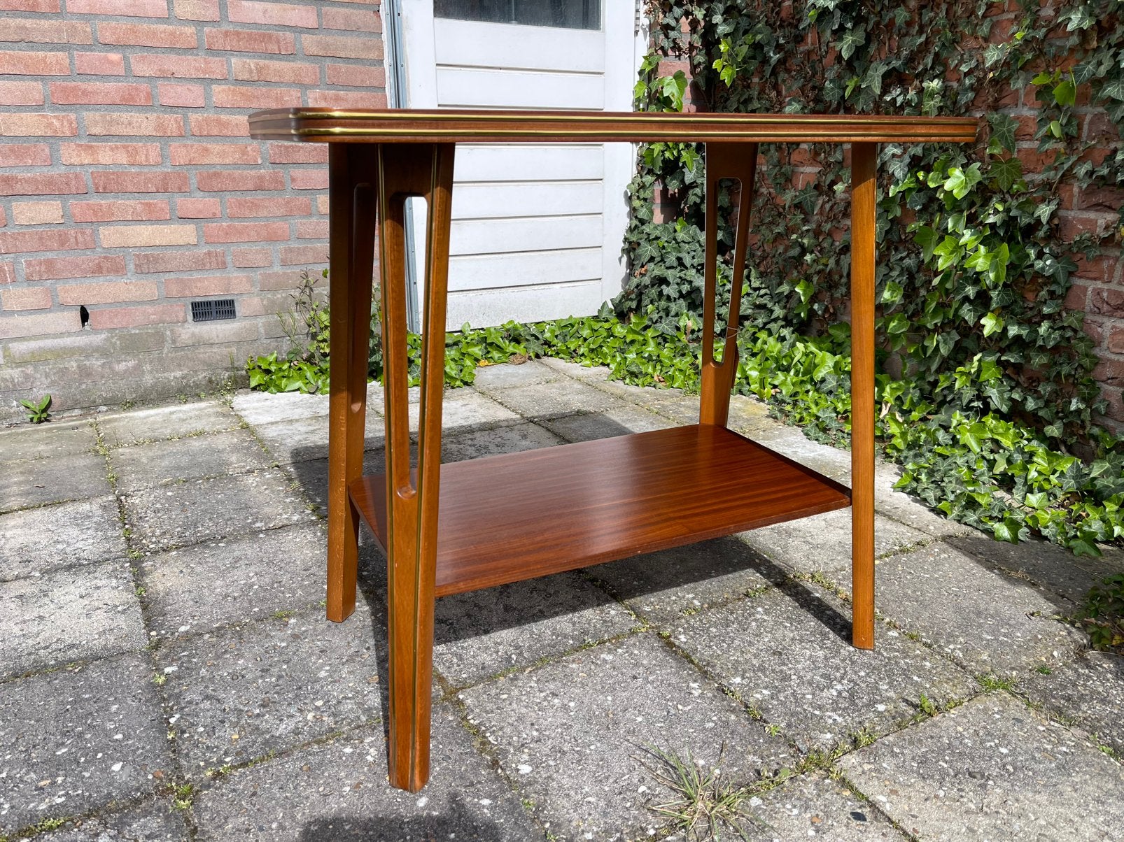 Vintage sidetable-/ tv kastje, Huis en Inrichting, Kasten | Wandmeubels, Ophalen, O, O, O