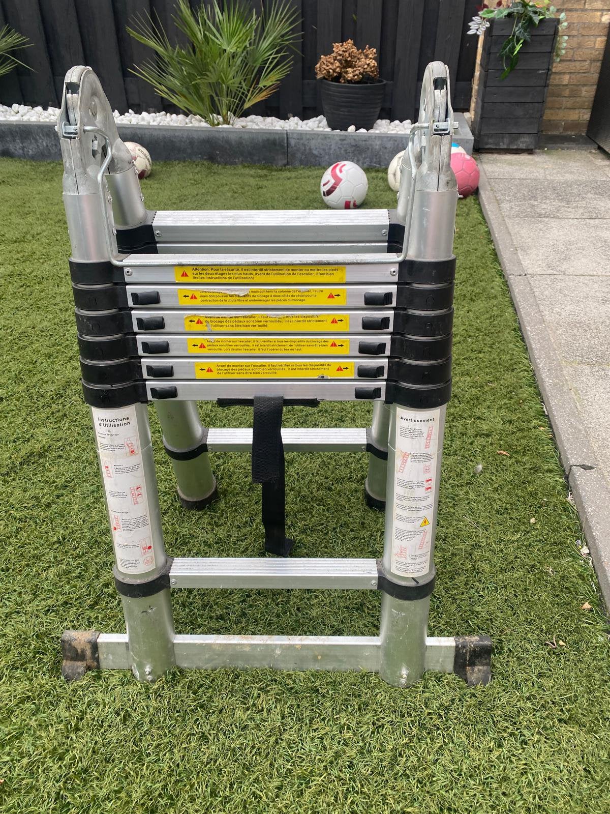 ladder, Doe-het-zelf en Verbouw, Ophalen of Verzenden, Zo goed als nieuw, 2 tot 4 meter