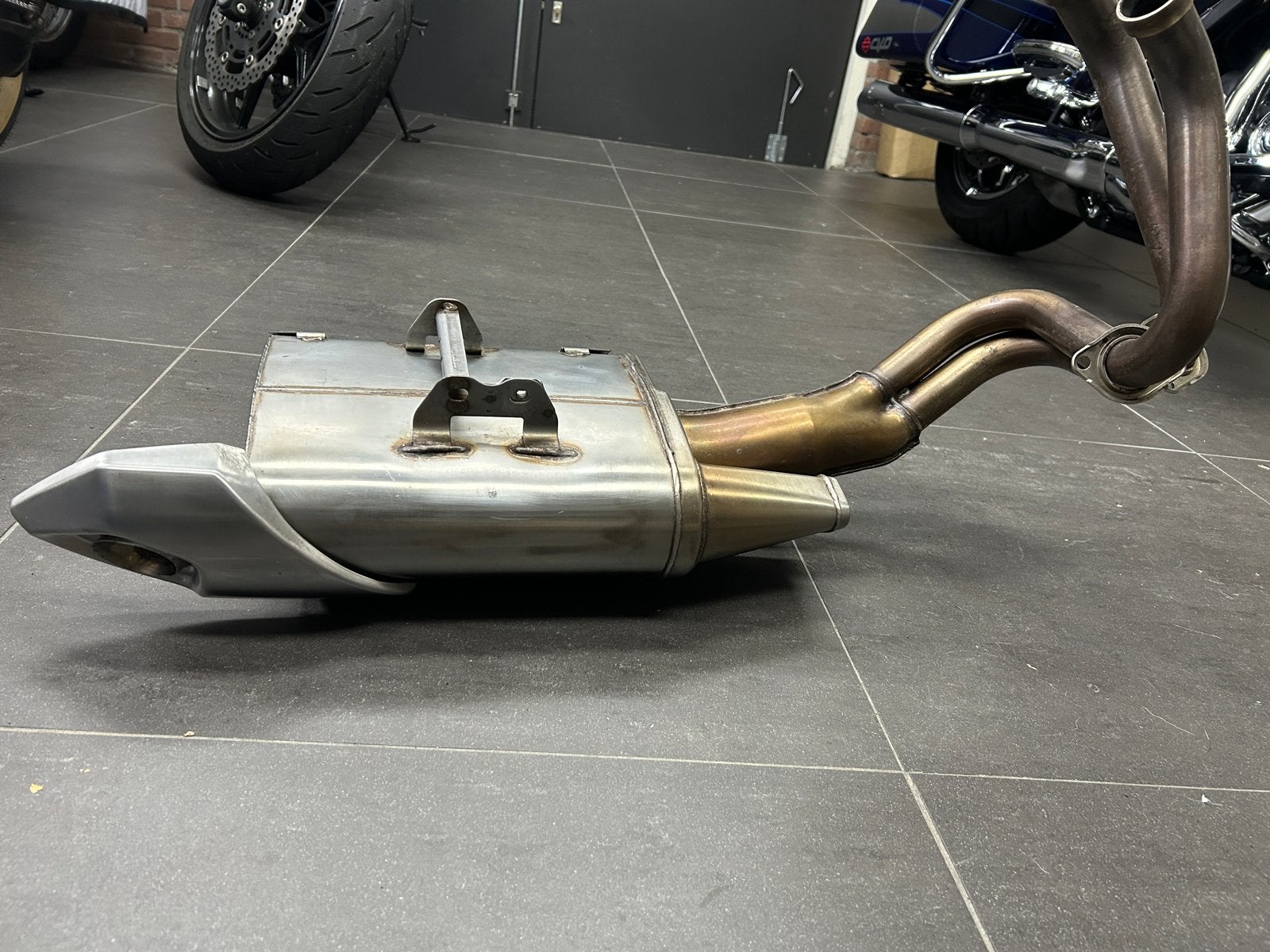 Kawasaki ER-6N Uitlaatdemper met bochten, Motoren, Ophalen of Verzenden, Gebruikt