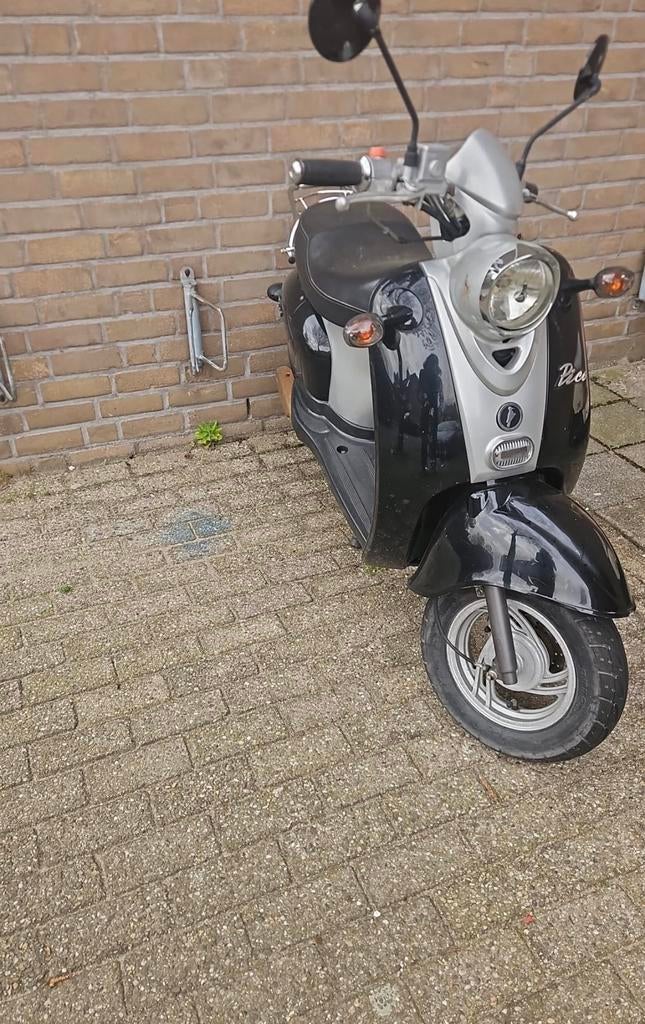 Retro scooter, Ophalen of Verzenden, Zo goed als nieuw, Benzine, Overige merken