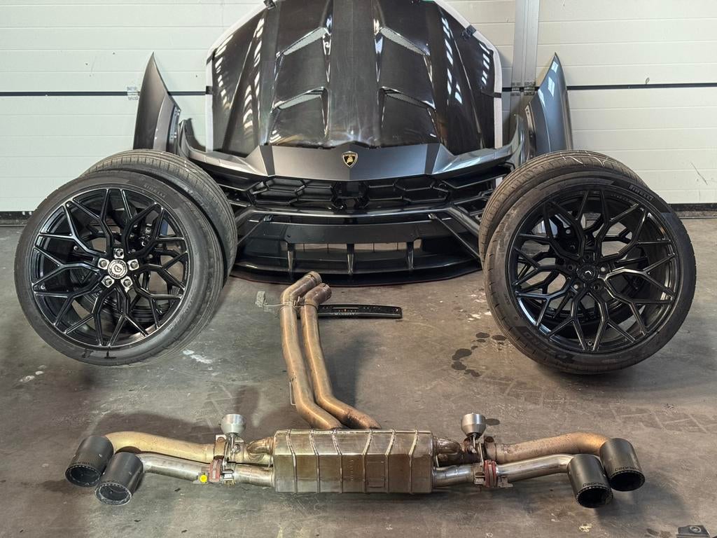 Lamborghini Urus Mansory Soft Body Voorbumper UitaatVoorkop, Ophalen of Verzenden, Nieuw, Rechts, Spatbord