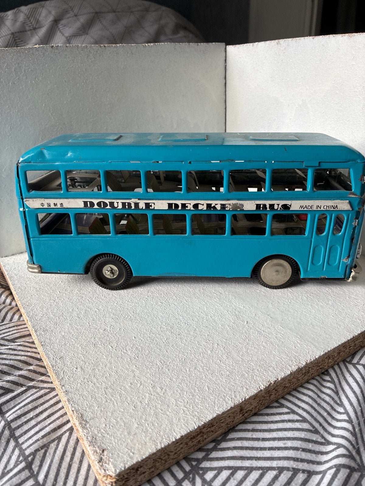 Vintage Blauwe Dubbeldekker Bus Speelgoed (Made in China), Antiek en Kunst, Ophalen of Verzenden