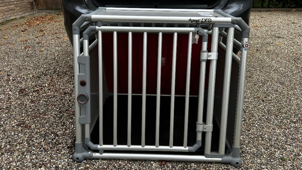 Hondenbench auto, Ophalen, Zo goed als nieuw