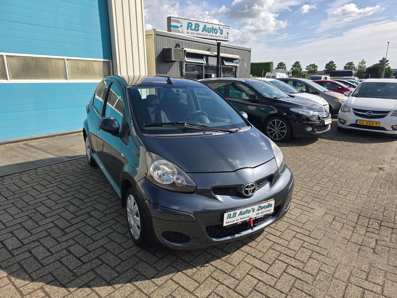 Toyota Aygo 1.0 12V !! verkocht !!, Auto's, Toyota, Voorwielaandrijving, Stof, Zwart, 4 stoelen