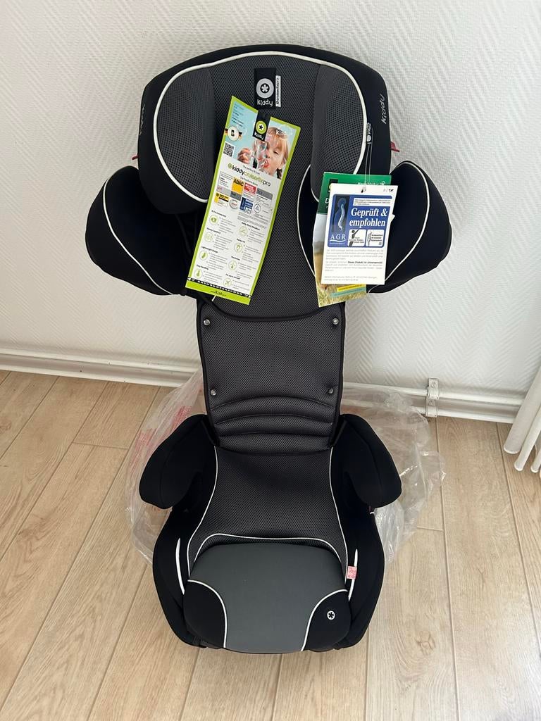 Kiddy Cruiserfix Pro Autostoel NIEUW Zwart/Grijs (15-36 kg), Kinderen en Baby's, Autostoeltjes, 15 t/m 36 kg, Verstelbare rugleuning