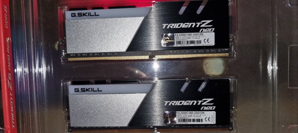G-Skill F4Neo 32gb 3200mhz, Computers en Software, RAM geheugen, 32 GB, DDR4, Ophalen of Verzenden, Zo goed als nieuw