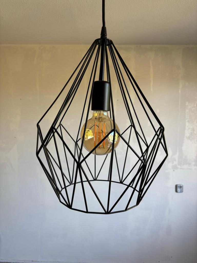 Zwarte draadlamp EGLO, industriële hanglamp, Ophalen, Zo goed als nieuw, Metaal, 50 tot 75 cm